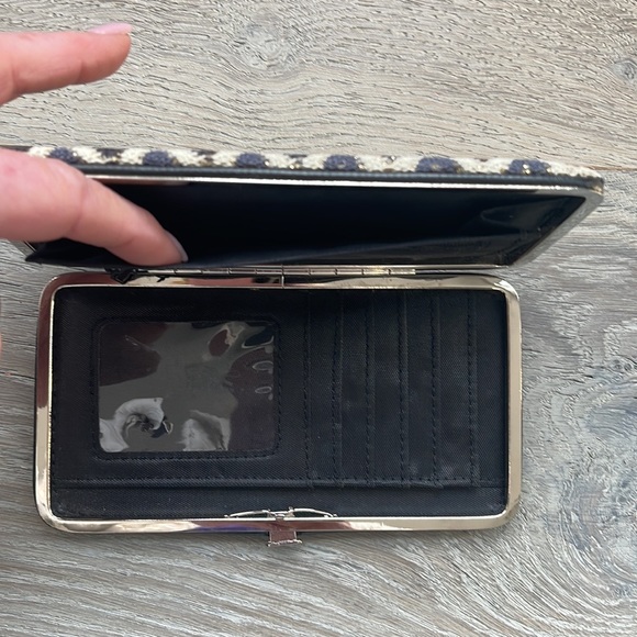 EUC Silver, Black, White, Metallic Crocheted Wallet/Clutch-8”x4” - Picture 4 of 6